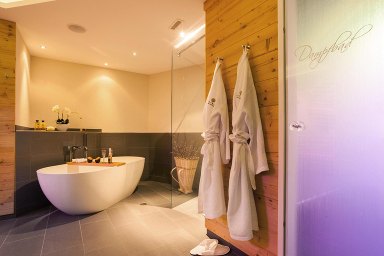 Bathroom 4, Arcade Apartments, Visp