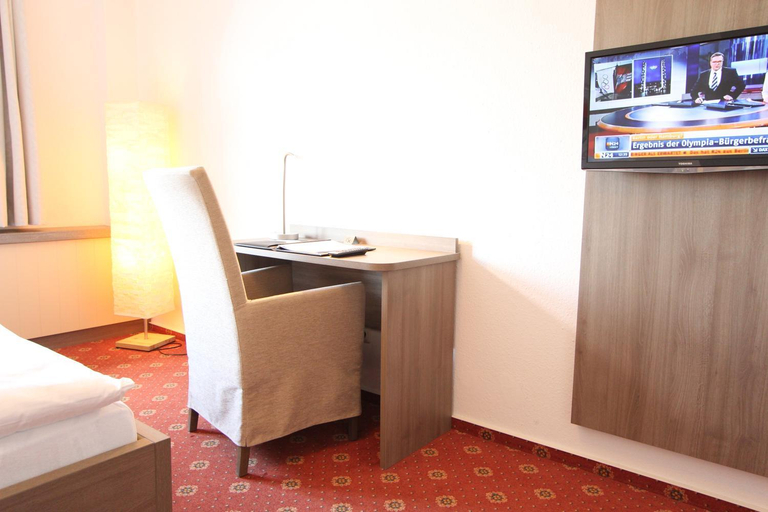 Bedroom 2, Hotel Thormahlen, Lübeck