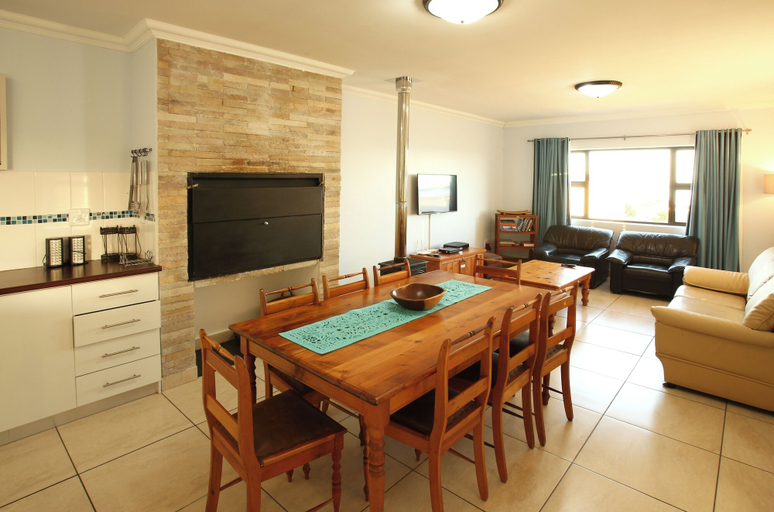 Others 5, Sa-Ais, Langebaan 6-sleeper, West Coast