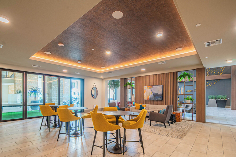 Food & Drinks 1, Scottsdale Grand, Maricopa