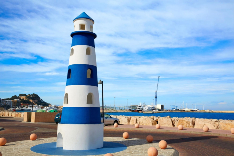 Room 2, Marina A6 4 pax With 2 Bedrooms and 2 Bathrooms, Alicante