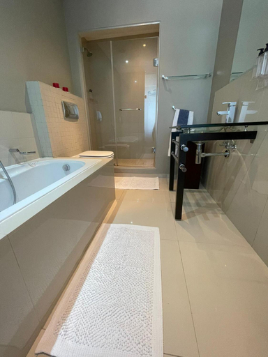 Bathroom 5, Infinity - Self-Catering, City of Cape Town