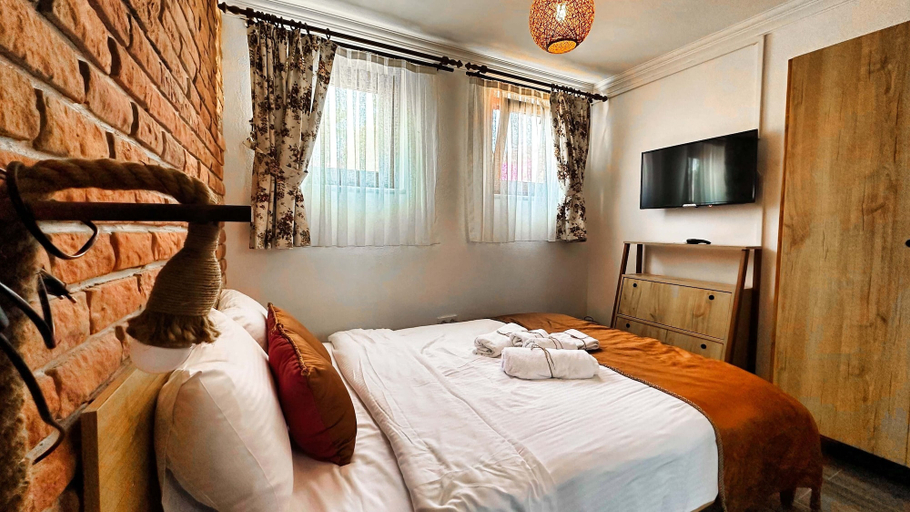 Bedroom 3, Adayel Otel & Bağ Evi, Bozcaada