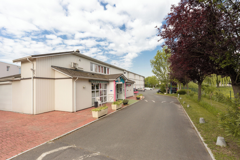 Exterior & Views 2, Fasthotel Roissy CDG Sud Claye-Souilly, Seine-et-Marne