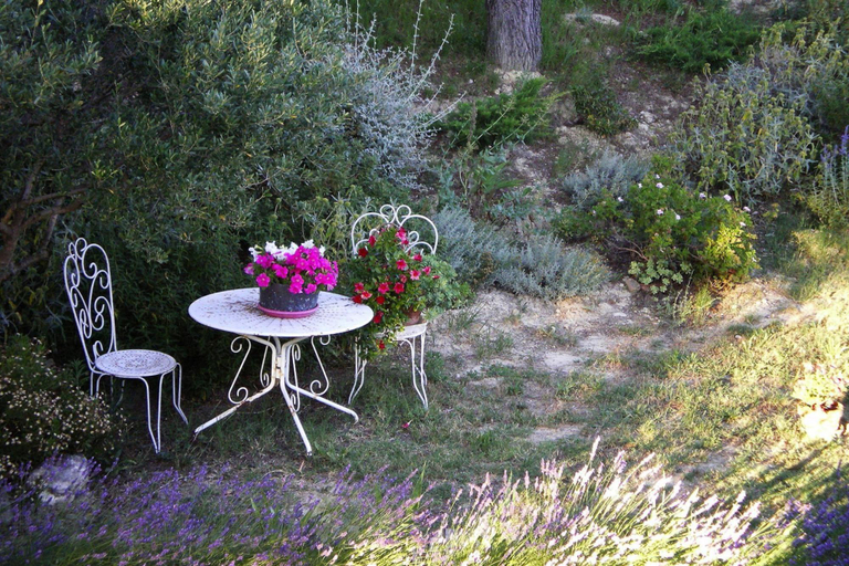Others 2, Villa in Bellegarde near Pont du Gard, Gard