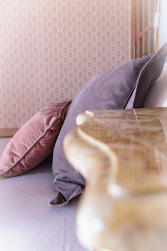 Bedroom 2, Clos Cathala, Ariège