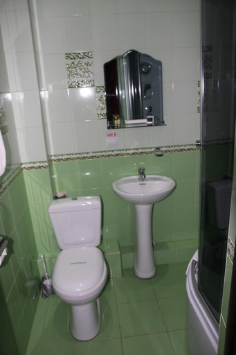 Bathroom 2, Layner Hotel, Yakutsk gorsovet