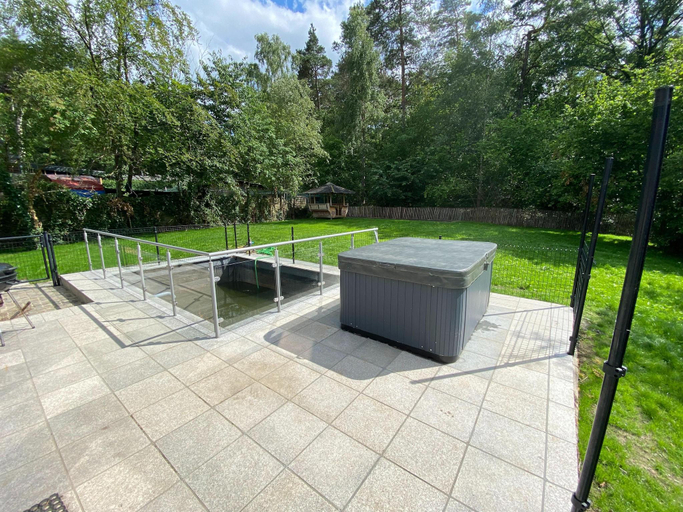 Others 4, Spacious chalet in Jalhay with jacuzzi, Liège
