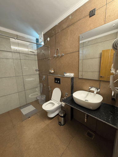 Bathroom 3, Nakshville, Nainital