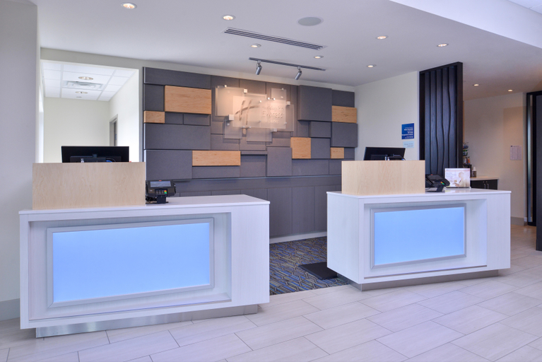 Public Area, Holiday Inn Express & Suites OLATHE WEST, Kansas City
