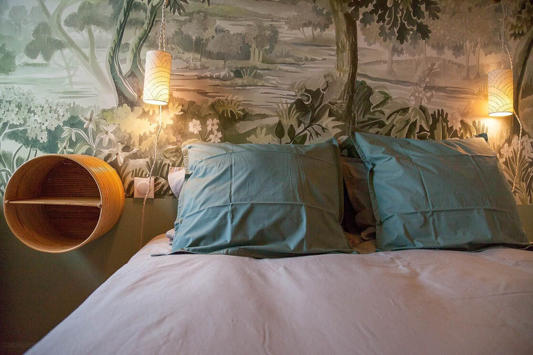 Bedroom 3, Château de Joyeux - Gîtes, Ain
