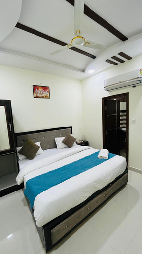 Bedroom 5, Hotel The Majestic Taj, Agra