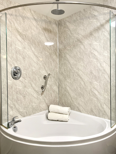 Bathroom 4, Salt on the Harbour, East Riding of Yorkshire