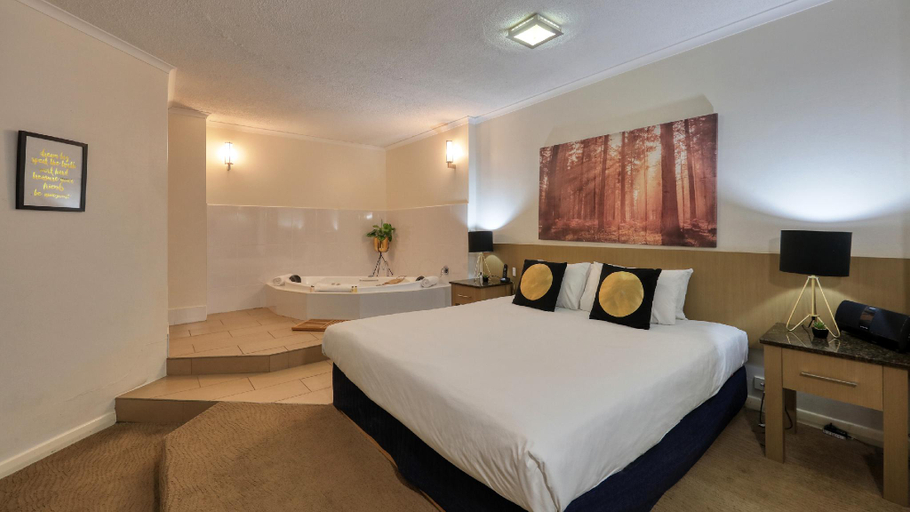 Bedroom 3, Swan Hill Resort, Swan Hill - Central
