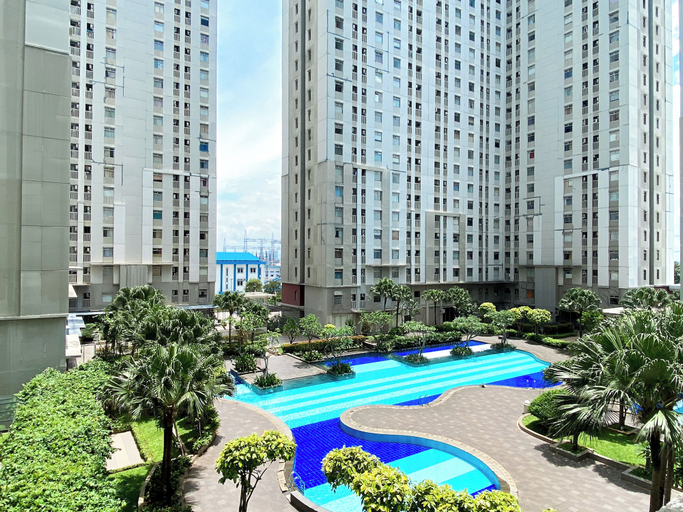 Exterior & Views 2, Stunning and Comfy Studio at Green Bay Pluit Apartment, North Jakarta