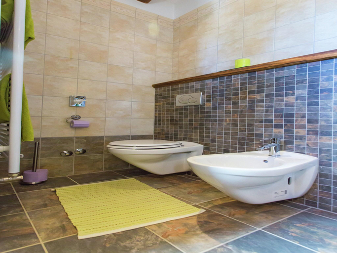 Bathroom 4, Villa in Baderna with Private Pool, Poreč