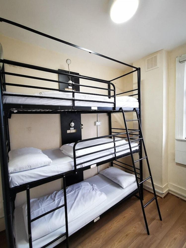 Bedroom 3, Onefam Waterloo, London