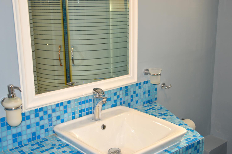Bathroom 5, Villa Reverenza, Ionian Islands