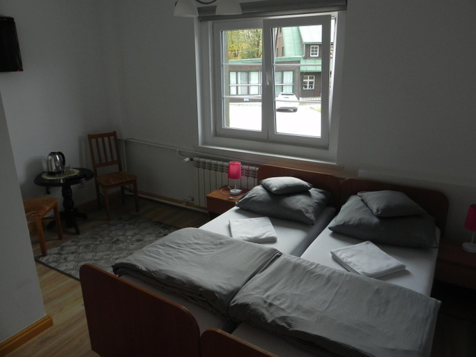 Bedroom 2, Osada Chybotek, Jelenia Góra