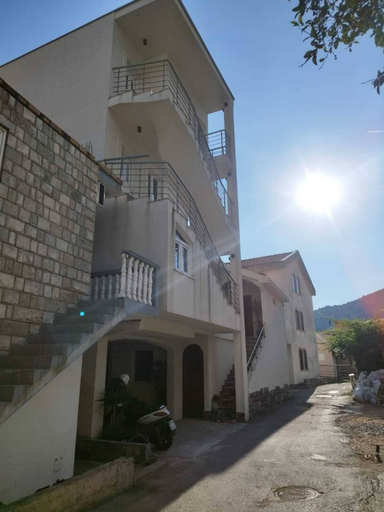 Exterior & Views, Bucanero Apartments Budva