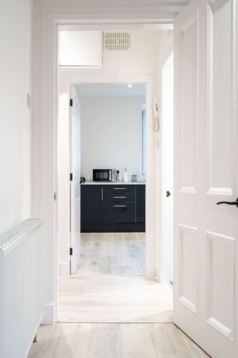 Room 2, 1 Bed Flat - City Centre, Aberdeen