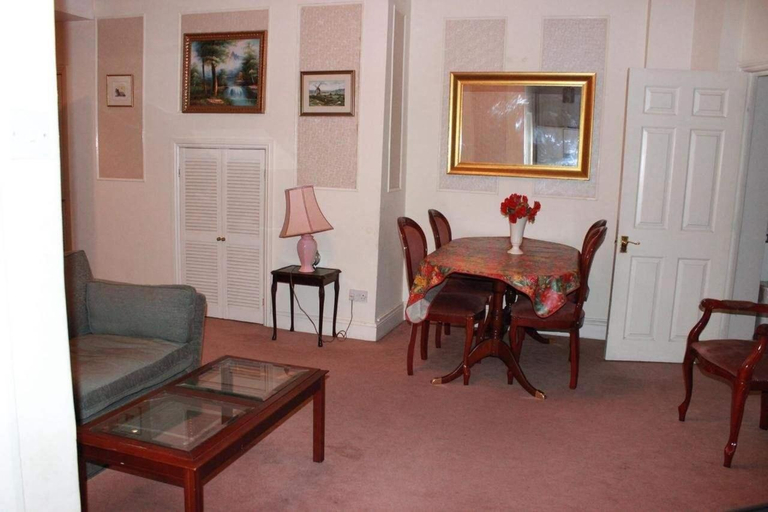 Others 5, Kensington Court ApartHotel, London