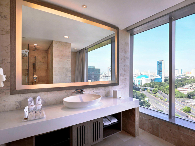 Bathroom 9