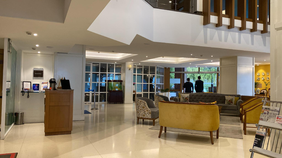 Public Area 2, Fortune Resort Grace, Mussoorie - Member ITC Hotels' Group, Dehradun