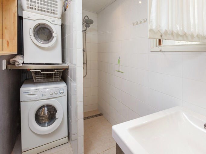 Bathroom 3, Holiday Home in Vitry-Lache near Lake, Nièvre