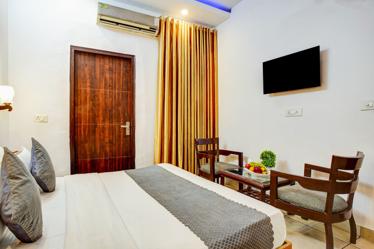 Others 1, Hotel White at Vasundhara, Gautam Buddha Nagar