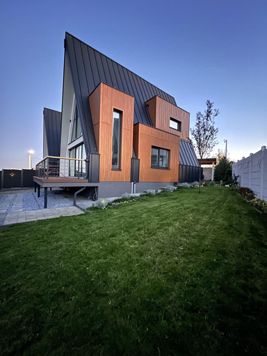 Exterior & Views 2, AGrey frame Residence Villas, Tunari