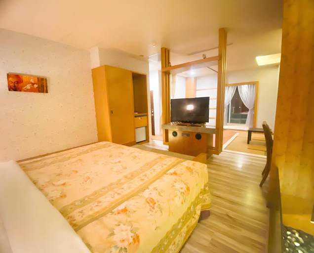 Bedroom 3, Hua Xiang Motel-Lian Tan, Kaohsiung