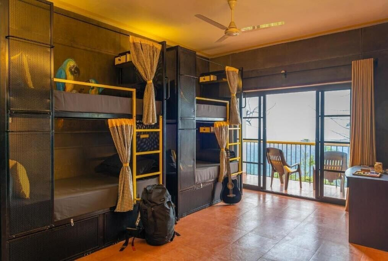 Bedroom 3, The Hosteller Munnar, Idukki
