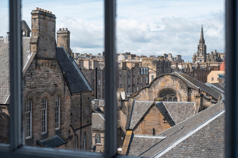 Exterior, 2bed-2bath Flat City Centre, Edinburgh