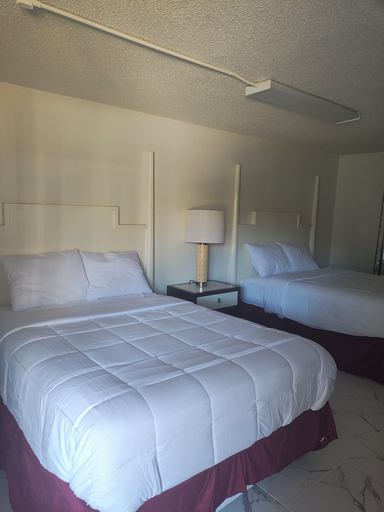 Bedroom 3, Super Inn Motel, Oklahoma