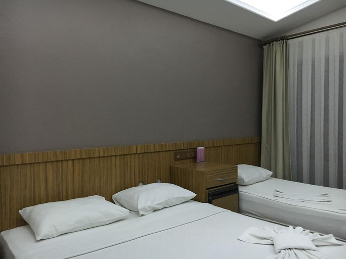 Bedroom 3, Lara Kapris Hotel, Antalya