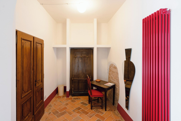 Others 3, Mensano Old Town Apartment, Siena