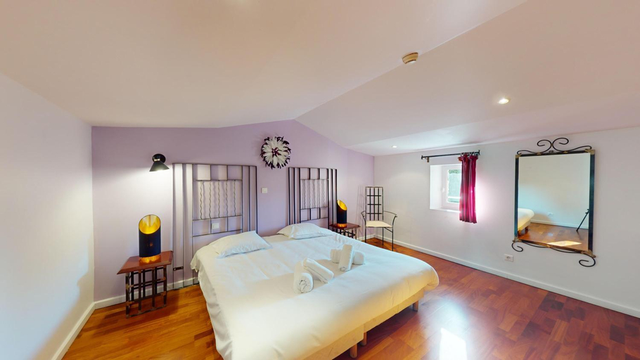 Bedroom, Mas De Baumes, Hérault