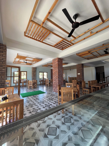 Food & Drinks 5, Hotel Paul Villa, Mandi