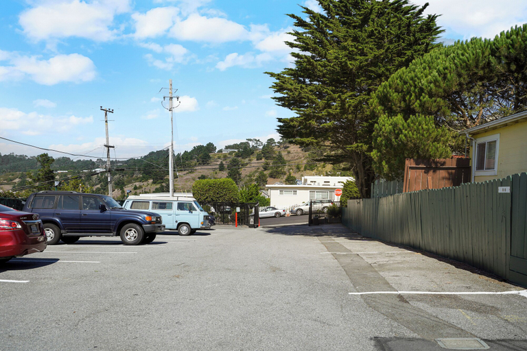 Others 5, Cozy 2BR Mountain View Private Deck, San Mateo
