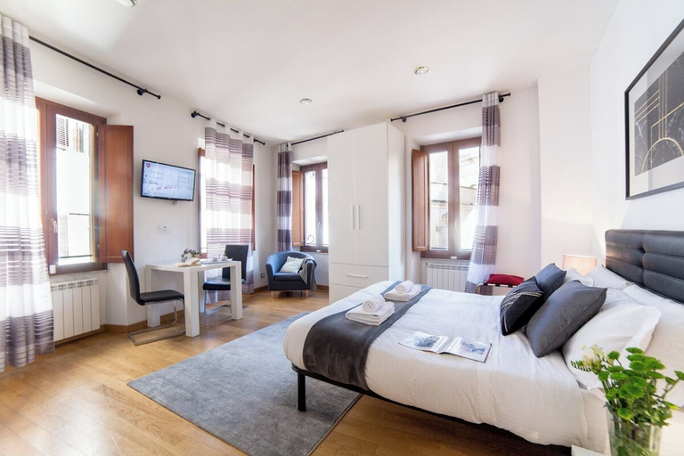 Bedroom 4, S.Angelo Apartments, Rome