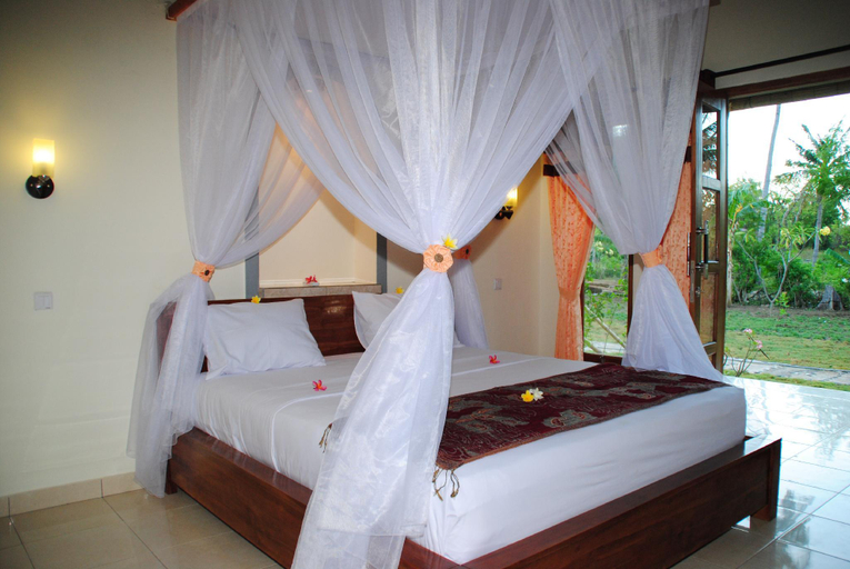 Bedroom 12