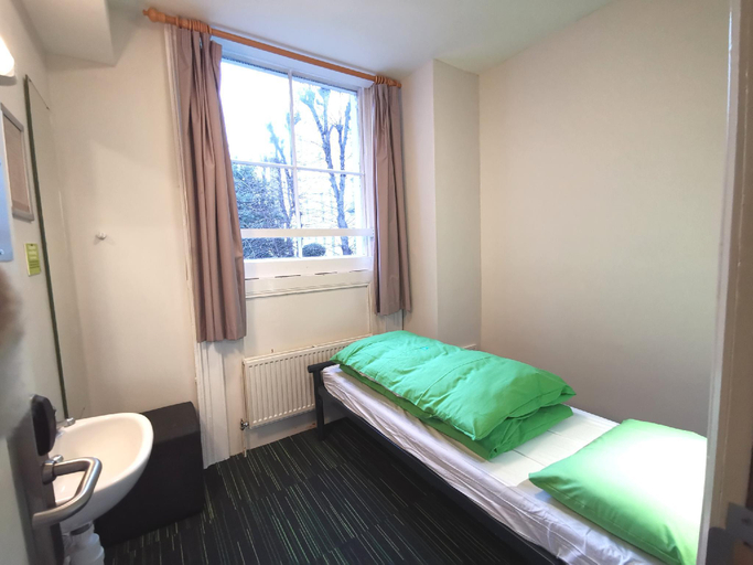 Bedroom 2, YHA London Earl's Court, London