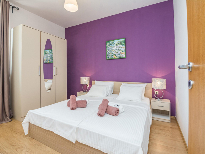 Bedroom 3, Villa in Policnik with Private Pool, Poličnik