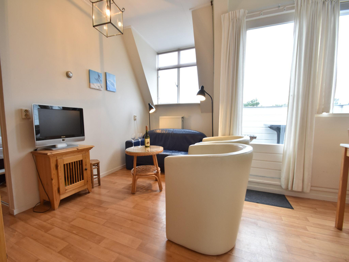 Others 5, Awesome apartment in Noord-Holland w/ , Bergen