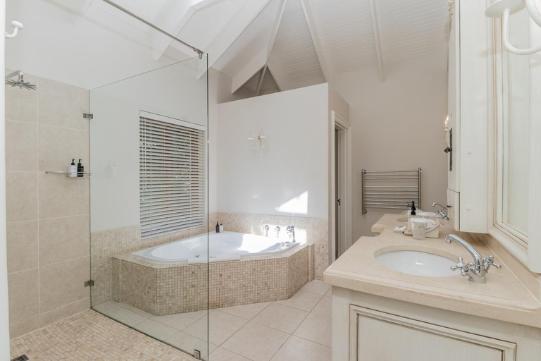 Bathroom, Fernwood Manor Boutique Guest House, City of Cape Town