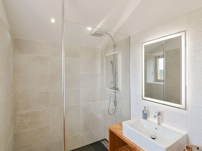 Bathroom 4, Family Retreat in Prats-du-Perigord, Dordogne