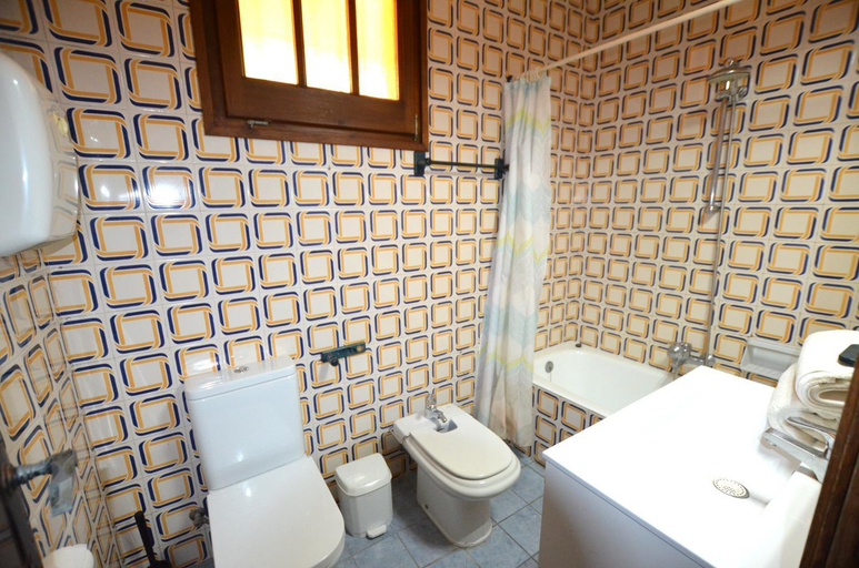 5, Villa Suria 8 people Lloret de mar, Girona