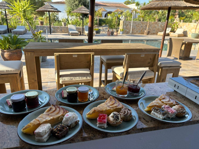 Food & Drinks, Boutique B&B Villa La Vinuela, Málaga