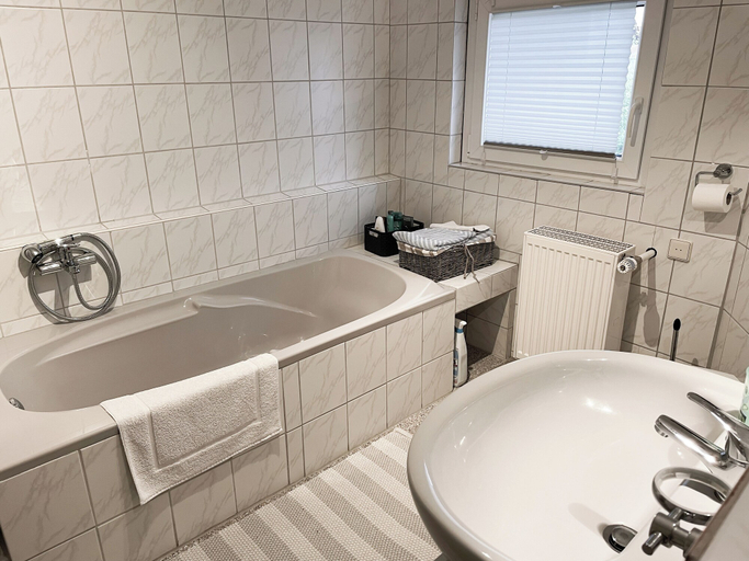 Bathroom 5, Minihotel, Pforzheim
